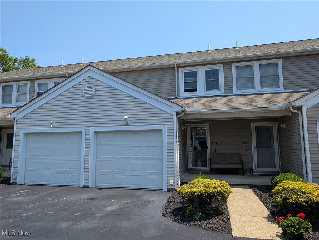 Easy living in this well appointed condo, with easy access to Rte 11. Enjoy newer appliances, large bedrooms and 2 1/2 baths. The basement is finished, with a large walk out slider, extra living space and a gas fireplace. This home is perfect for downsizing, or on the go family that doesn’t want to worry about outside maintenance. Tour this gorgeous condo today, before it’s too late.