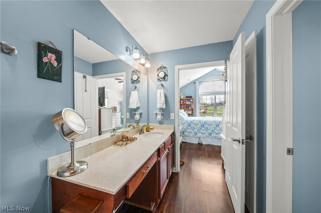 Boulder Crk Condo Bldg 21 - Residential