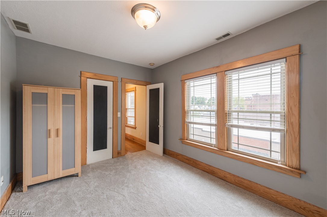 University View Condo - Residential