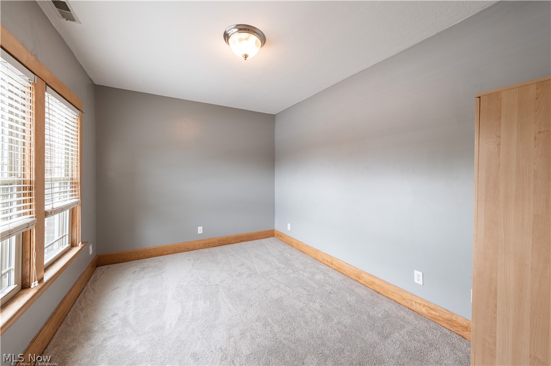 University View Condo - Residential