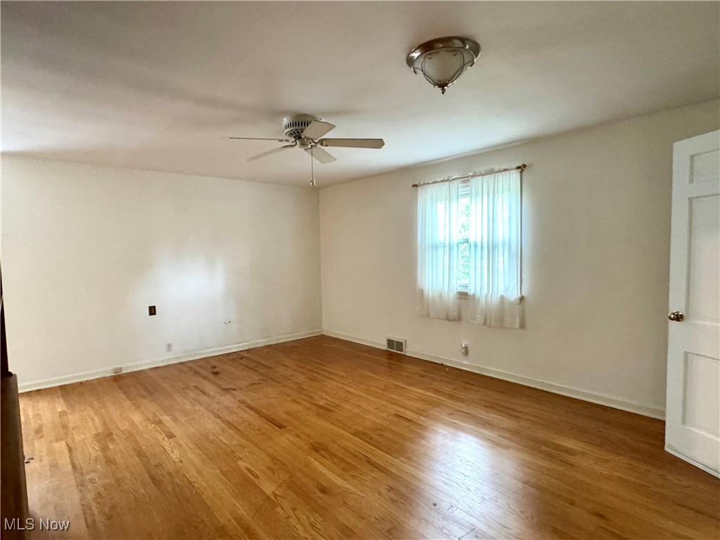 1691 Knob Hill Drive, Coshocton, Ohio image 25