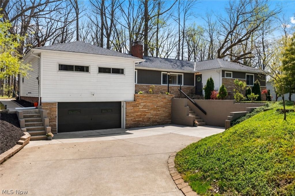 Photo of 9269 Lindbergh Boulevard, Olmsted Falls, OH 44138 (MLS # 5204140)