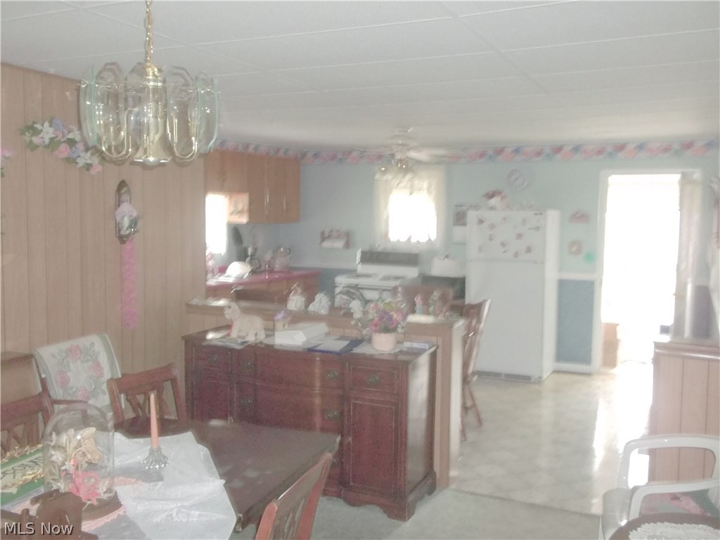 Stoutts Add - Residential