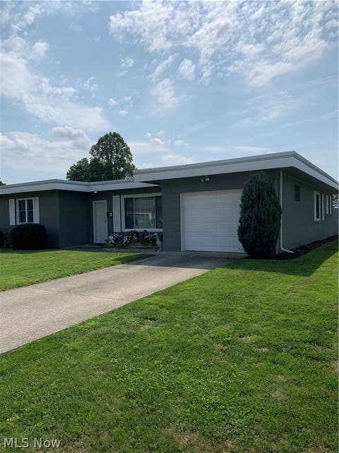 Tiny photo for 824 Hardesty Avenue NW, New Philadelphia, OH 44663 (MLS # 5239100)