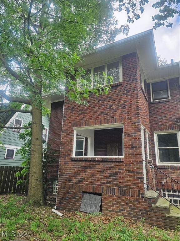 11 Adams Street