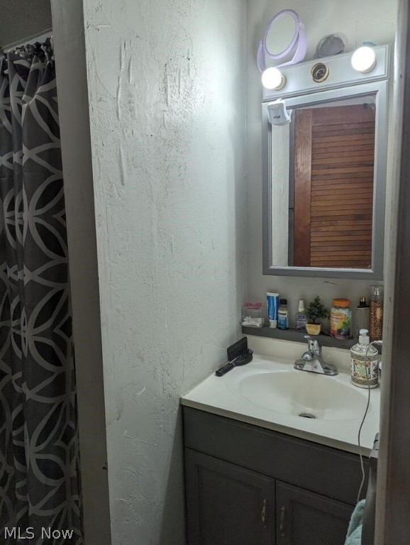 Village/Newcomerstown - Residential