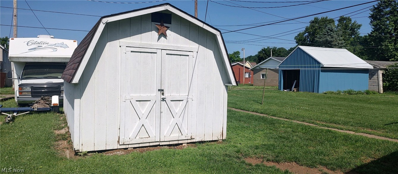 Village/Newcomerstown - Residential