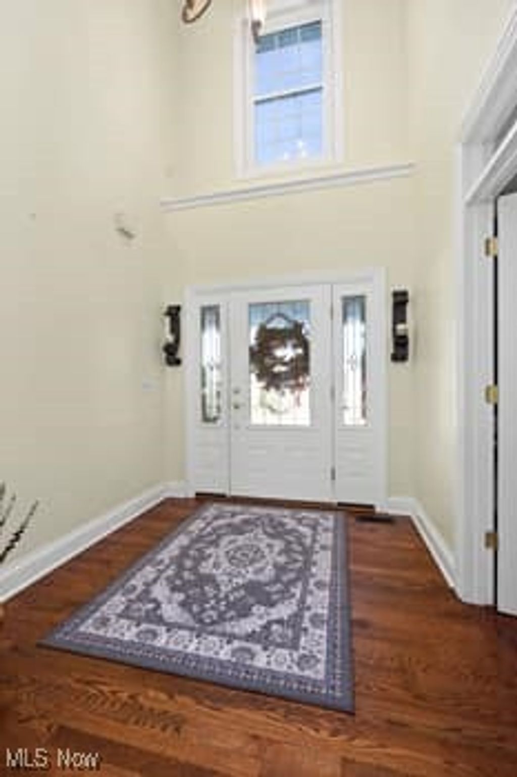 Photo of 811 Archwood Rd, Wadsworth, OH 44281 (MLS # 5168485)