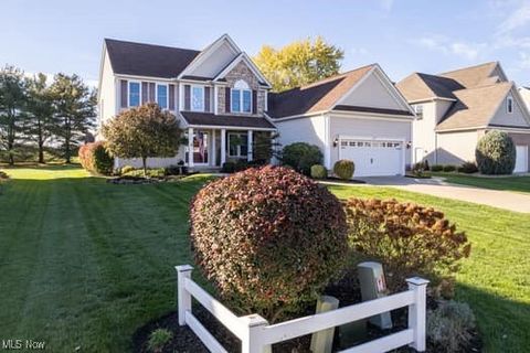 811 Archwood Wadsworth OH 44281