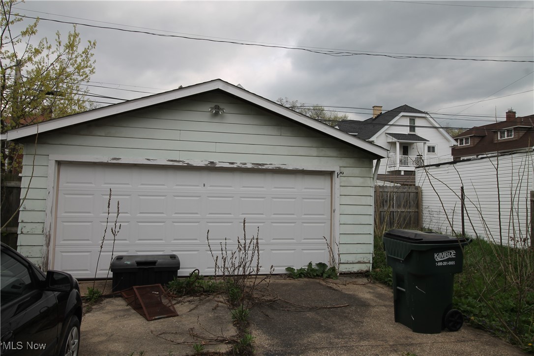 10013 Russell Avenue, Cleveland, Ohio image 15