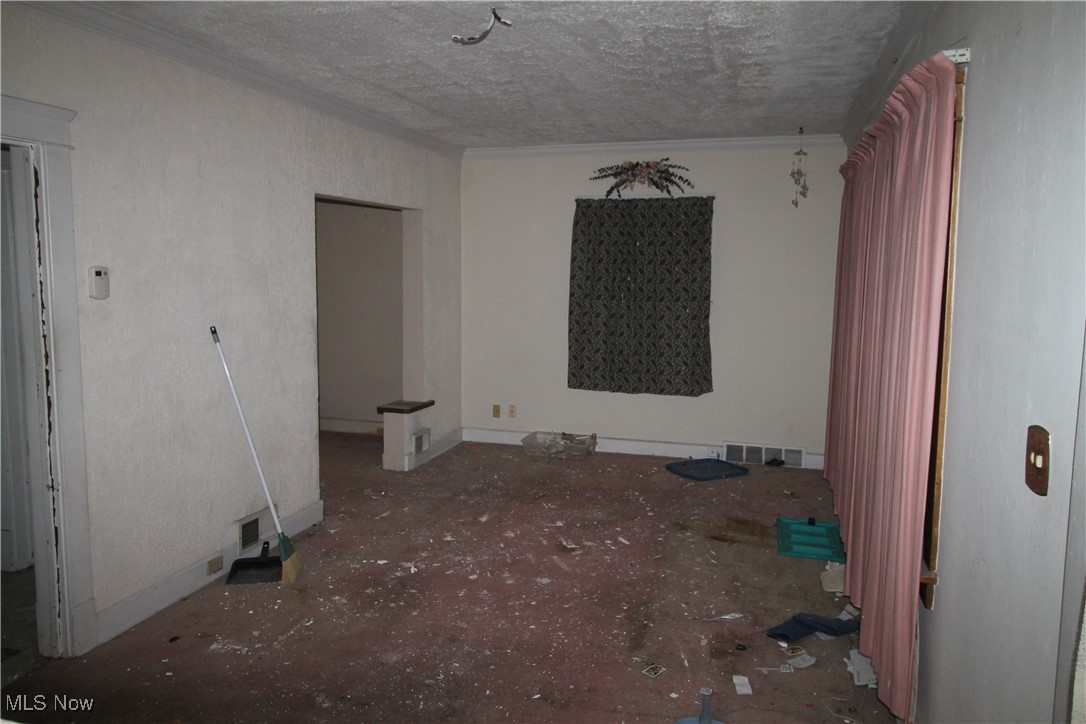 10013 Russell Avenue, Cleveland, Ohio image 8