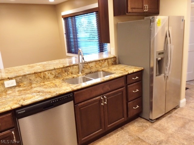 Dover - Residential Lease