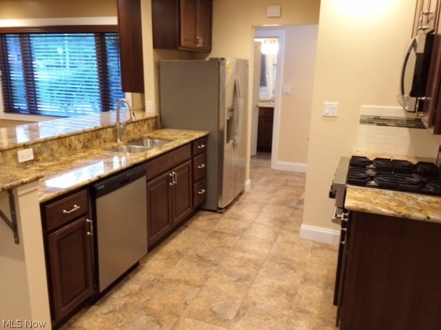 Dover - Residential Lease