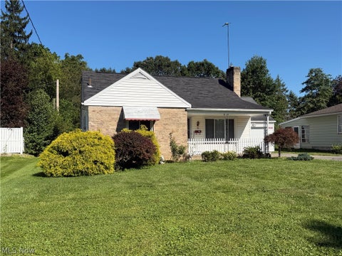 Tiny photo for 40 N West ST, Columbiana, OH 44408 (MLS # 5240594)