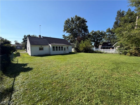 Tiny photo for 40 N West ST, Columbiana, OH 44408 (MLS # 5240594)