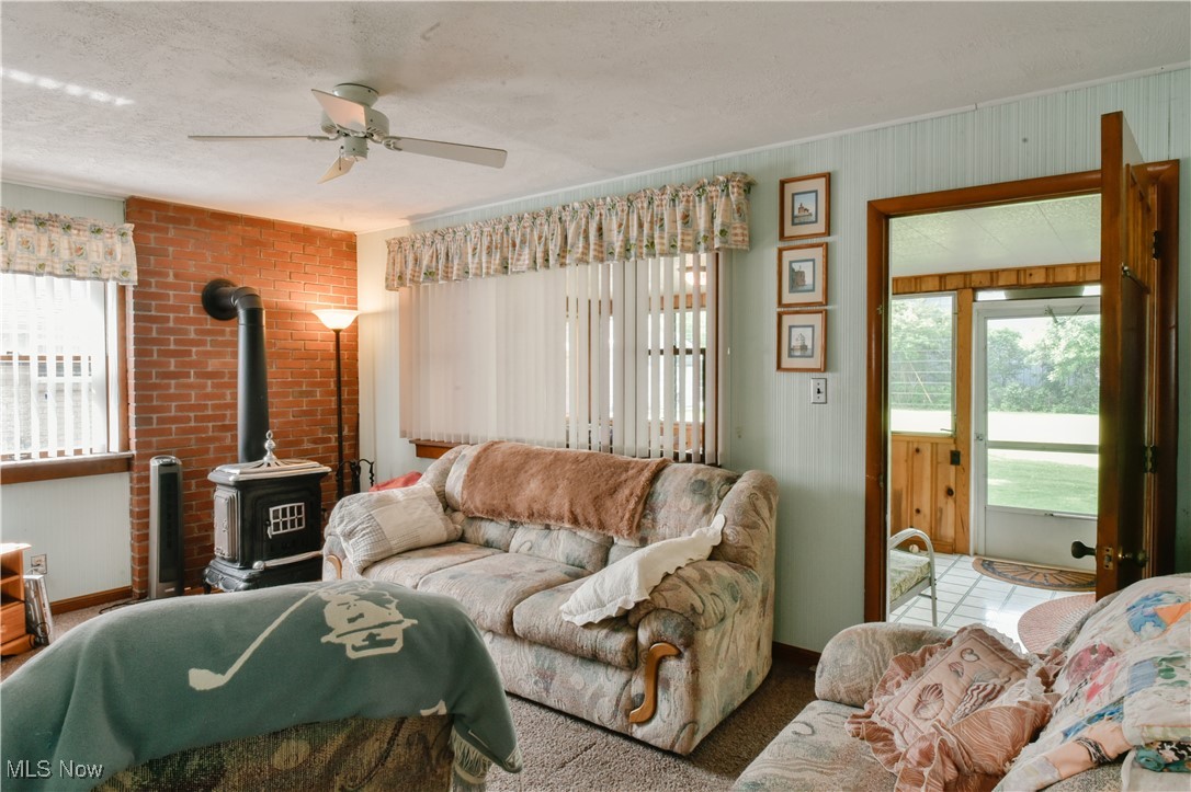 5813 E Gordon Shore Drive, Port Clinton, Ohio image 9