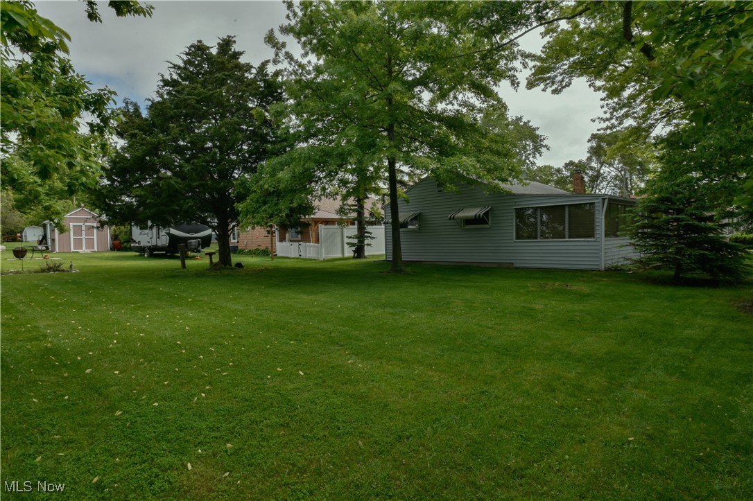 5813 E Gordon Shore Drive, Port Clinton, Ohio image 20