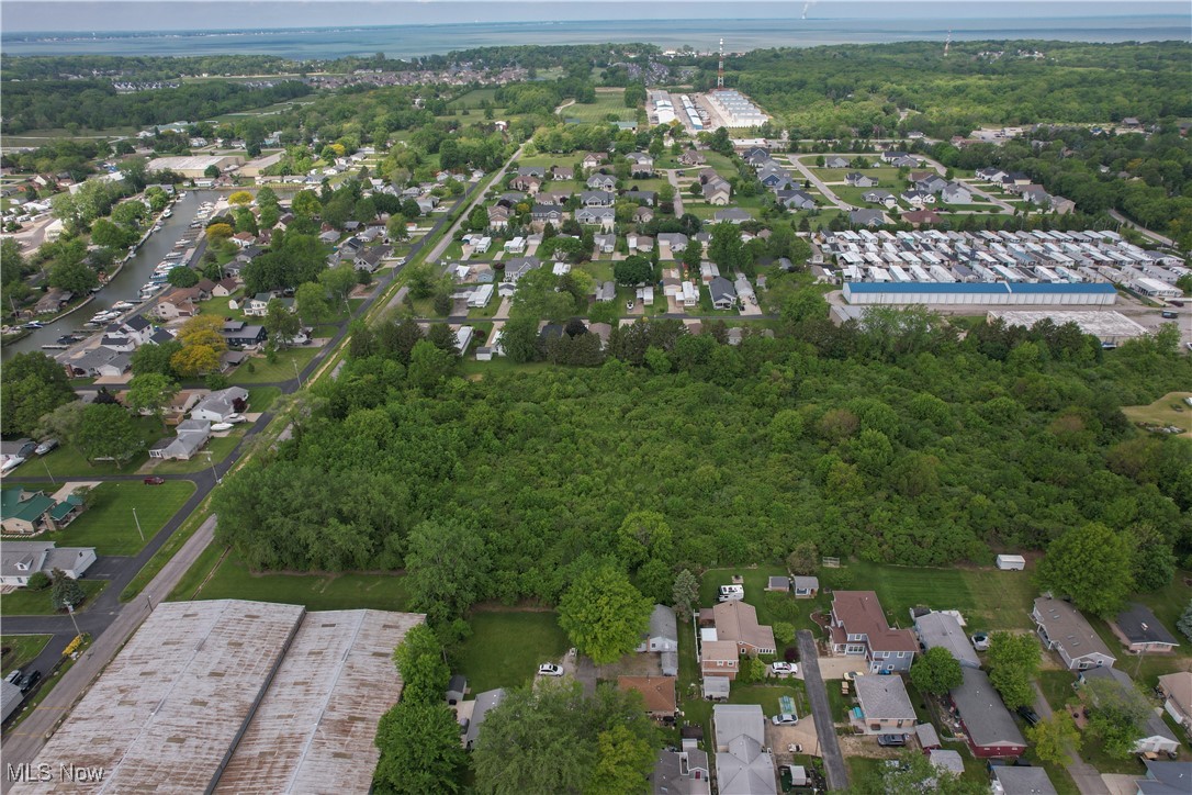 5813 E Gordon Shore Drive, Port Clinton, Ohio image 30