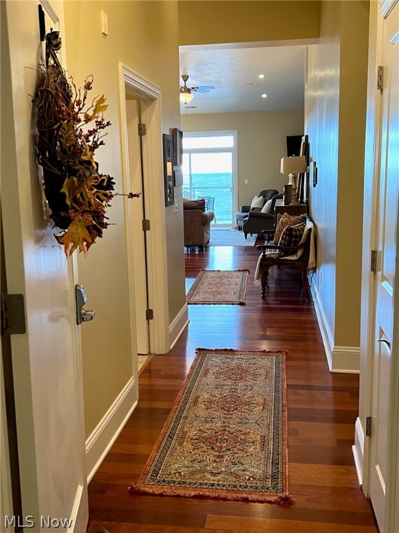 Lake Erie Lake Condo - Residential