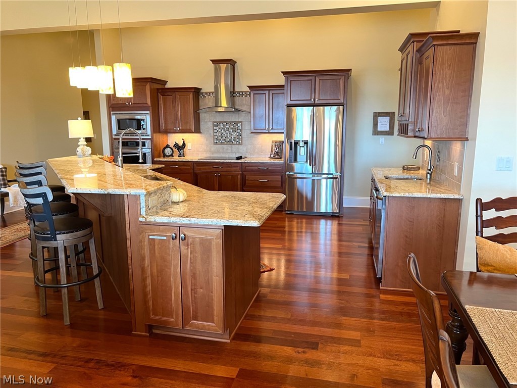 Lake Erie Lake Condo - Residential