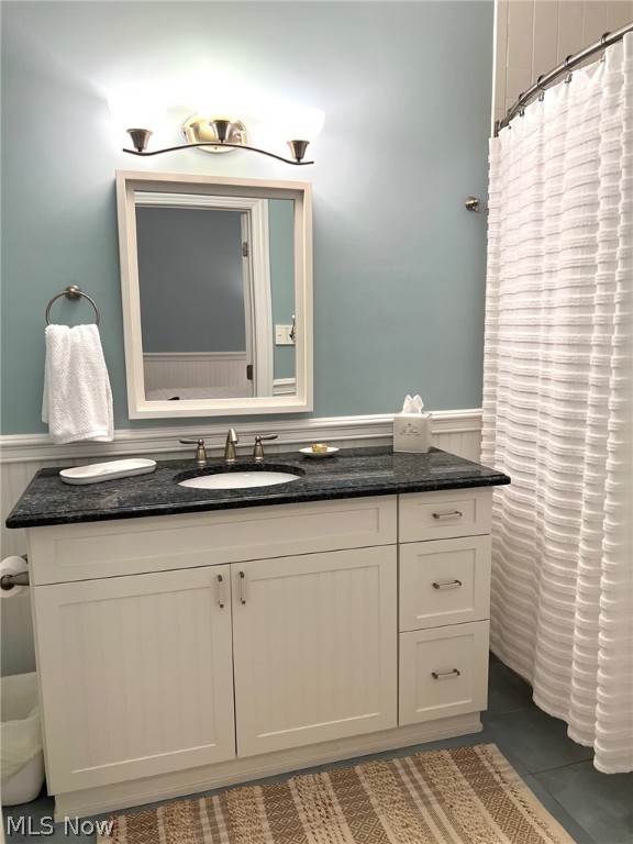 Lake Erie Lake Condo - Residential