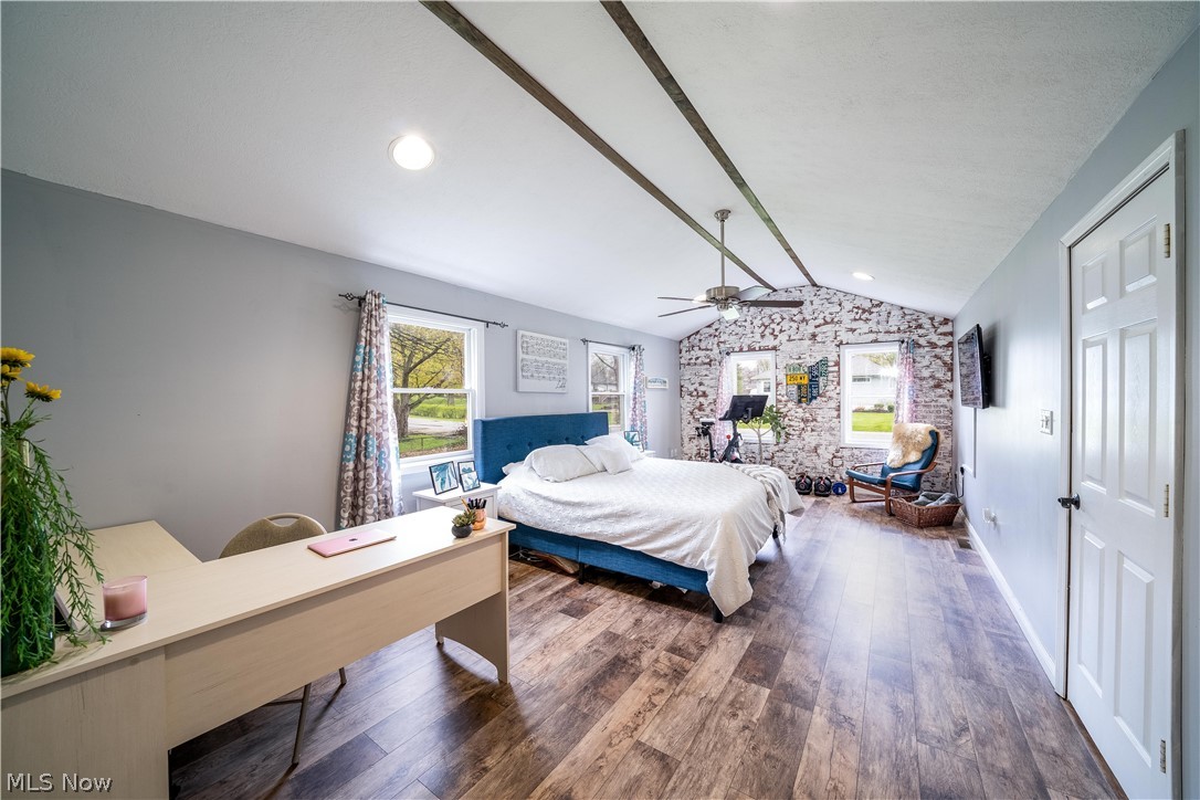 Silver Lake Little Farms - Residential