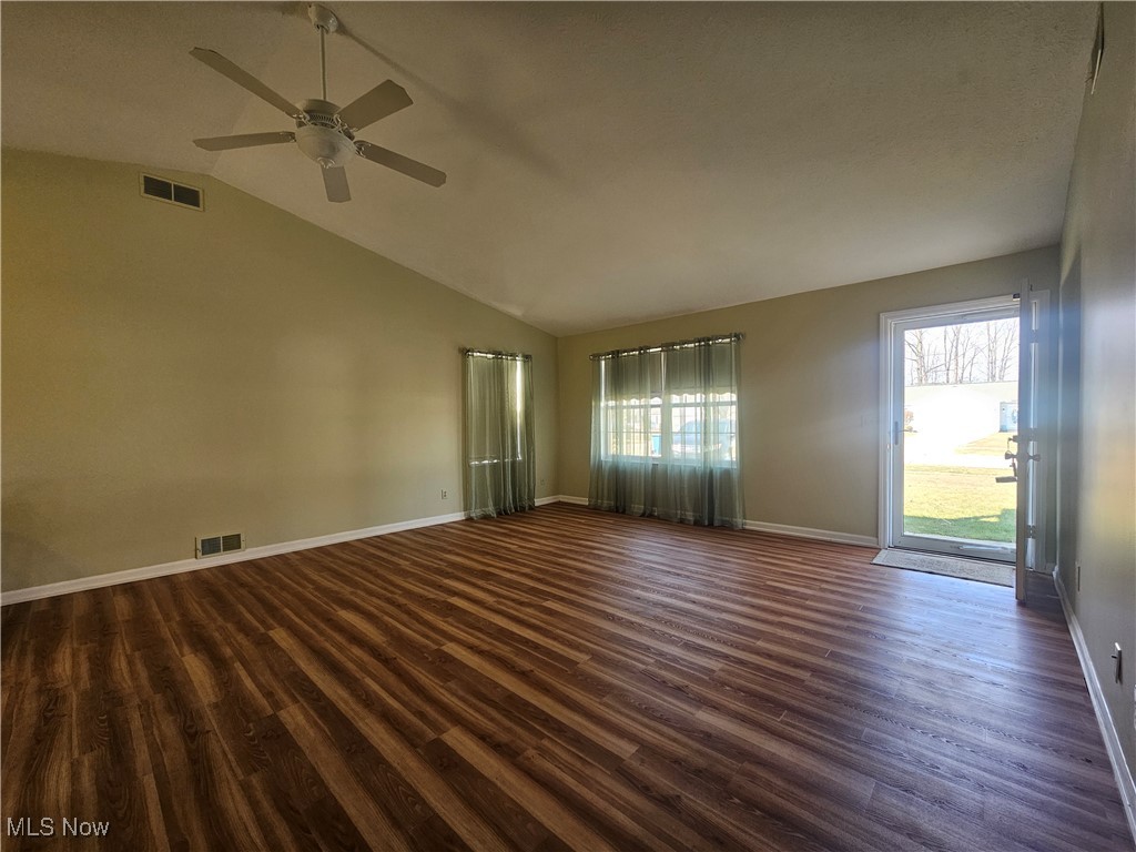 6807 Bellflower Court, Mentor, Ohio image 15