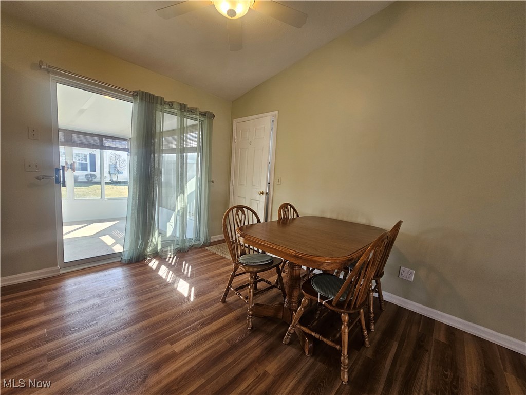 6807 Bellflower Court, Mentor, Ohio image 16