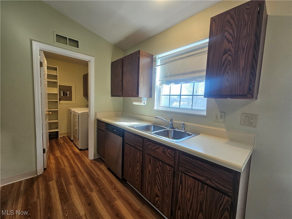 6807 Bellflower Court, Mentor, Ohio image 21