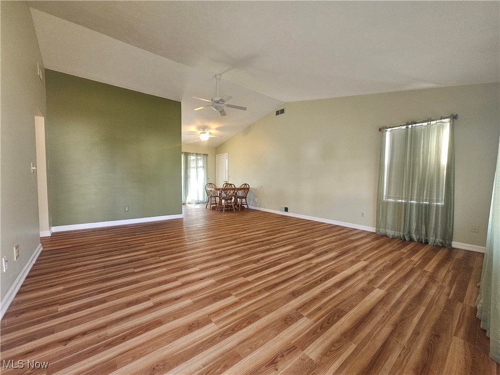 6807 Bellflower Court, Mentor, Ohio image 10
