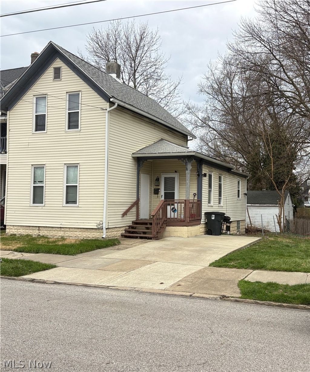 Photo of 361 Cross Street, Akron, OH 44311 (MLS # 5199395)