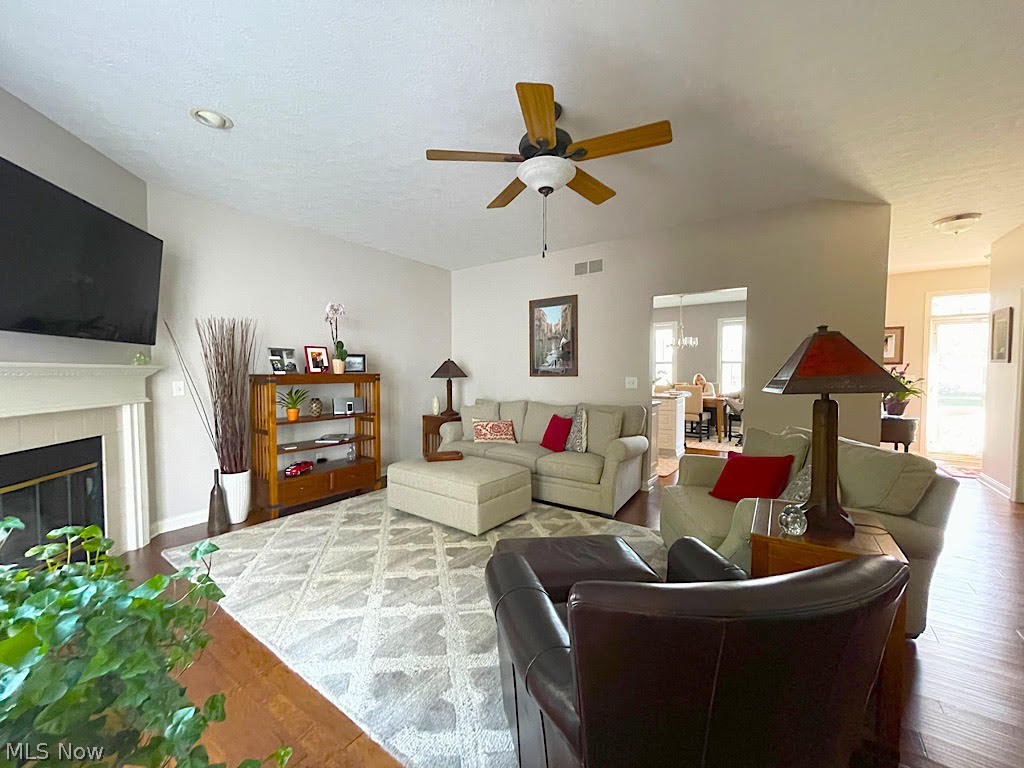 Bridgeport Commons - Residential