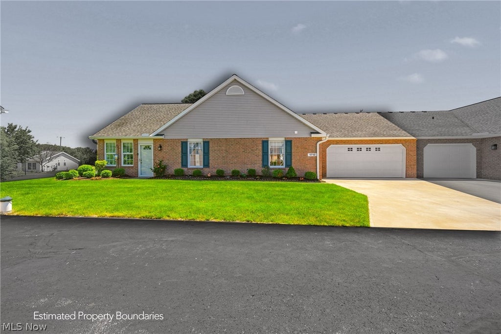 Photo of 1712 Sonora Street NW, Uniontown, OH 44685 (MLS # 5215479)