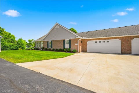 Condo For Sale - 1712 Sonora Street<br/> Stark County, Uniontown, OH 44685