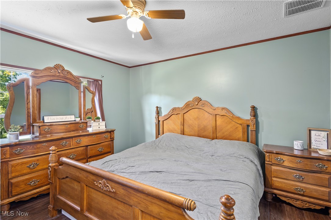 Village/Calais - Residential