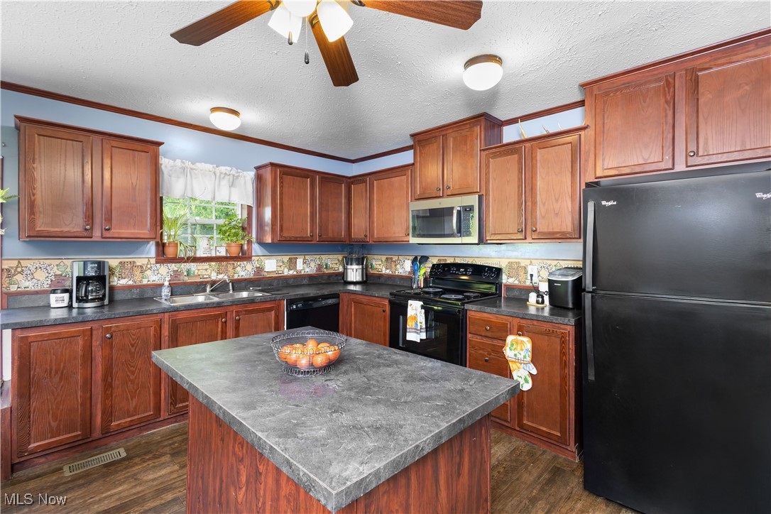 Village/Calais - Residential