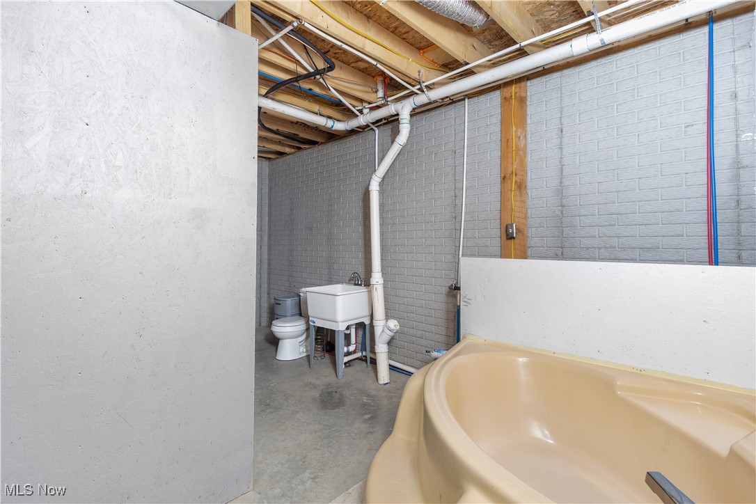 Village/Calais - Residential