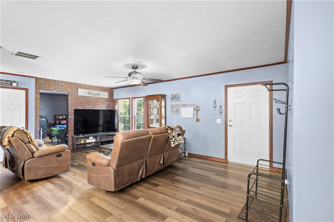 Village/Calais - Residential