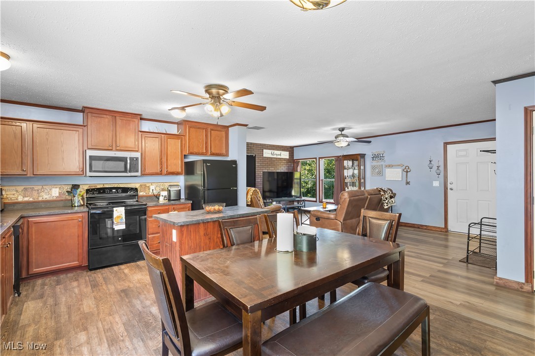 Village/Calais - Residential