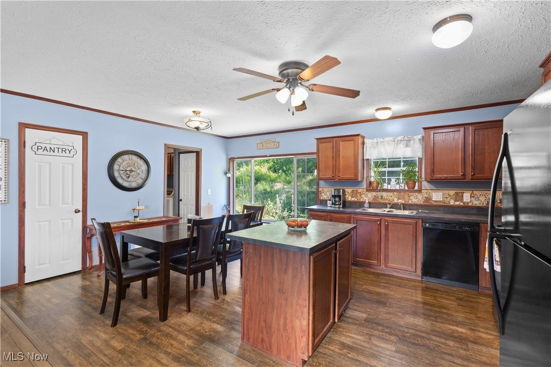 Village/Calais - Residential