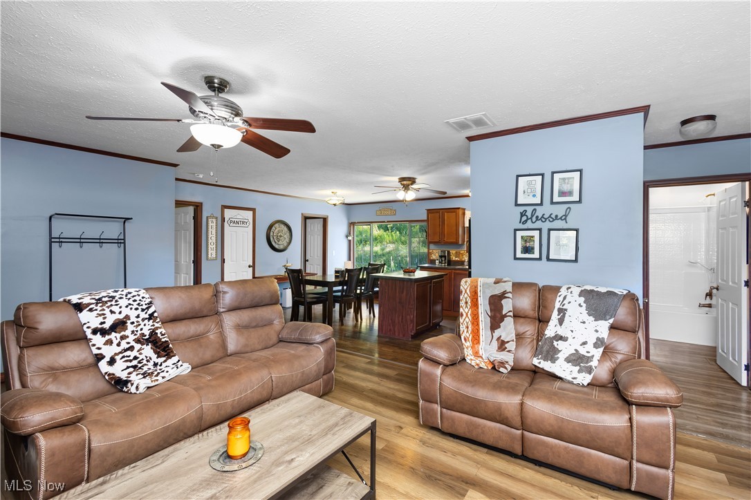 Village/Calais - Residential