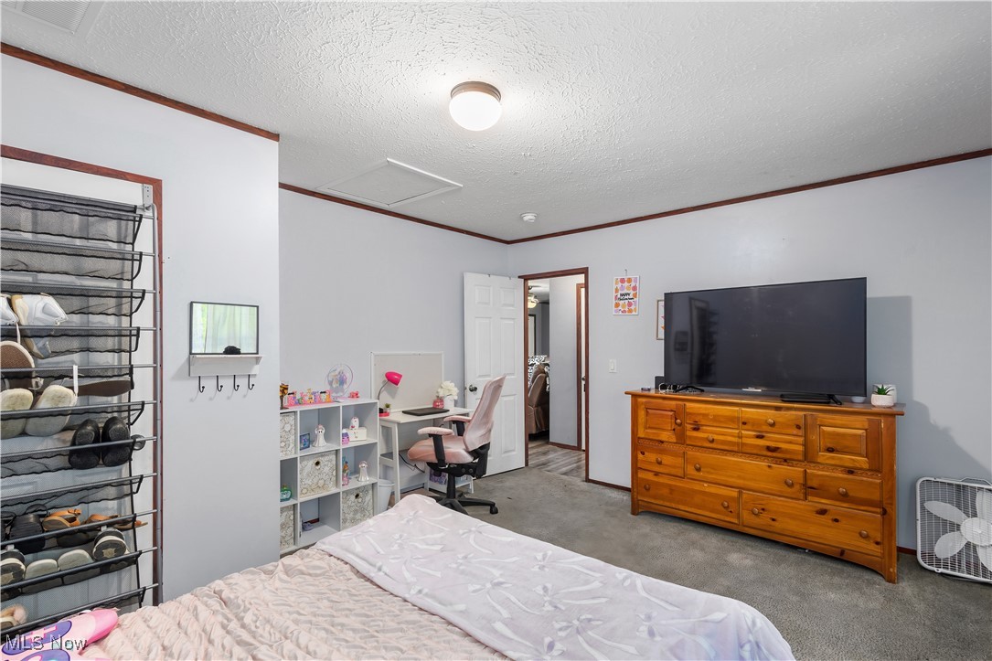 Village/Calais - Residential