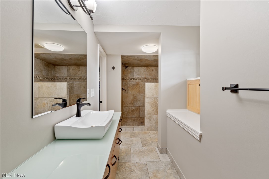 Portage Lakes - Residential