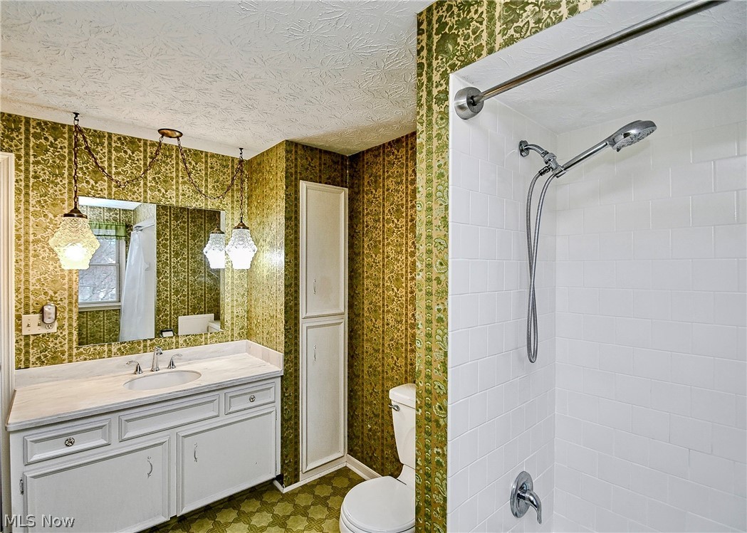 Scenic Wonderland Hills - Residential