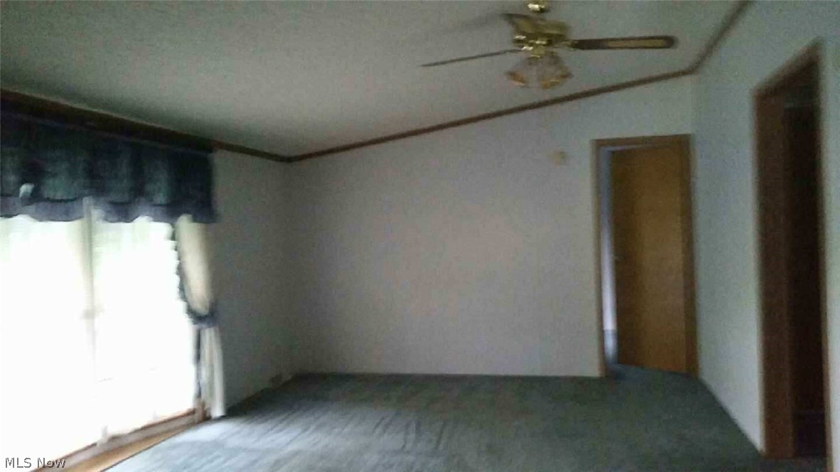 Lakeview 04 - Residential Lease