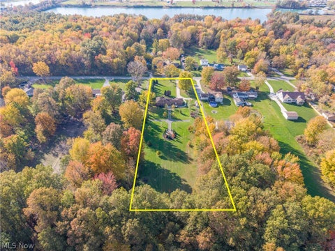 Tiny photo for 7747 Bronson Road, Olmsted Township, OH 44138 (MLS # 5256588)