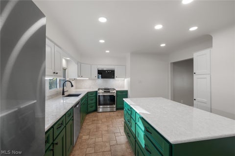 Tiny photo for 7747 Bronson Road, Olmsted Township, OH 44138 (MLS # 5256588)