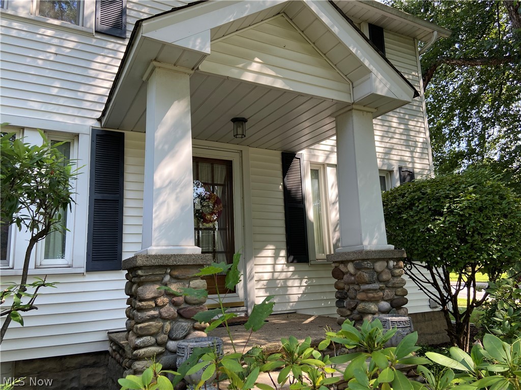 Village/Burton - Residential