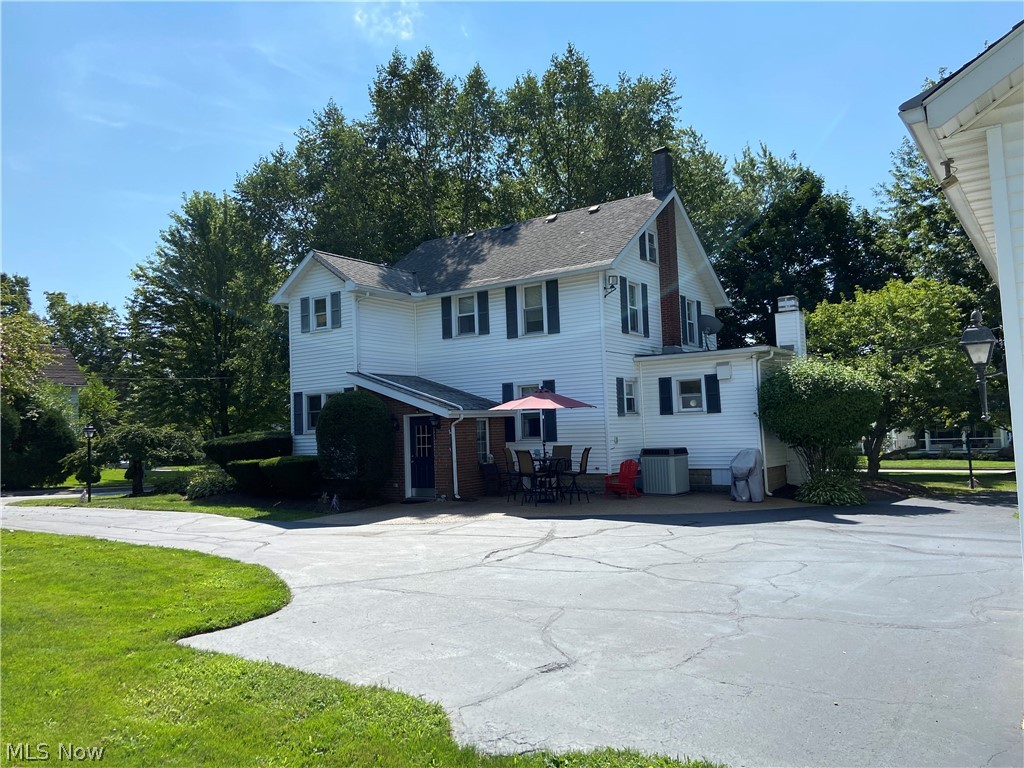 Village/Burton - Residential