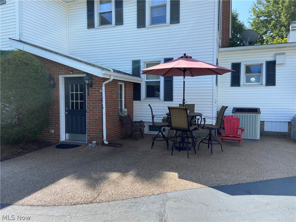 Village/Burton - Residential